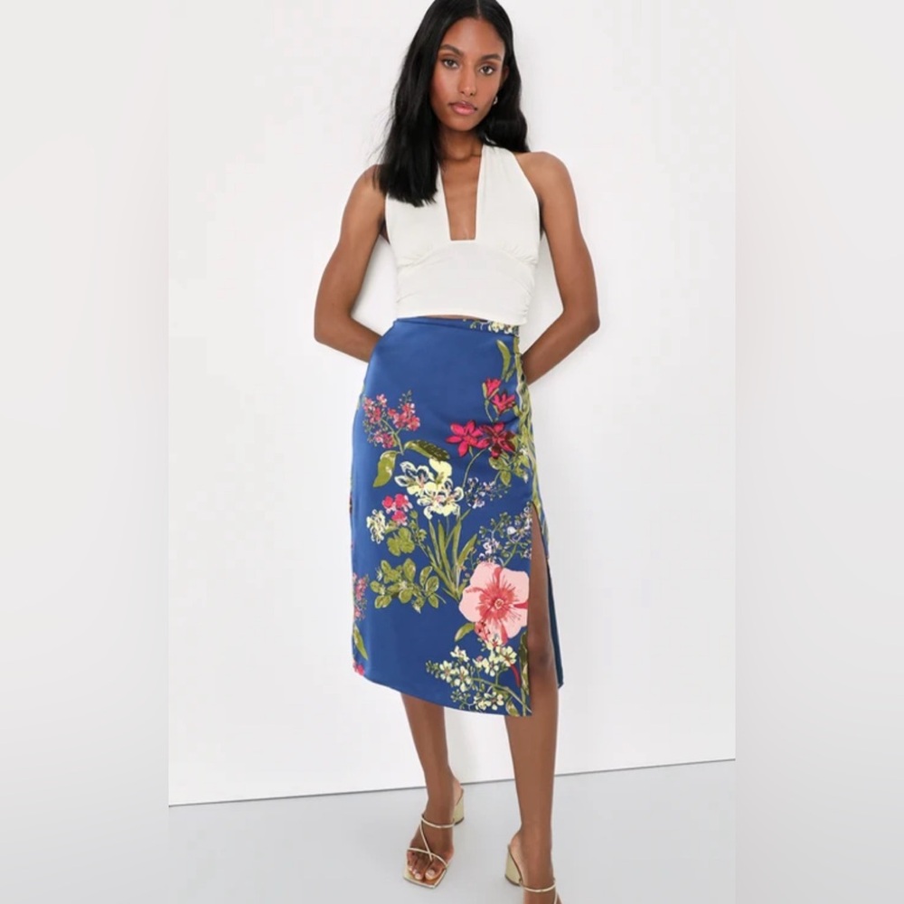 NWT LULU’s Navy Blue Floral Print Satin Midi Skirt Lulus
